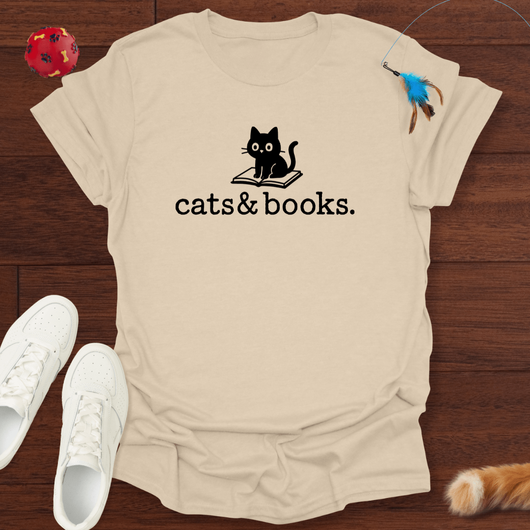 Cats & Books - T-Shirt Unisex